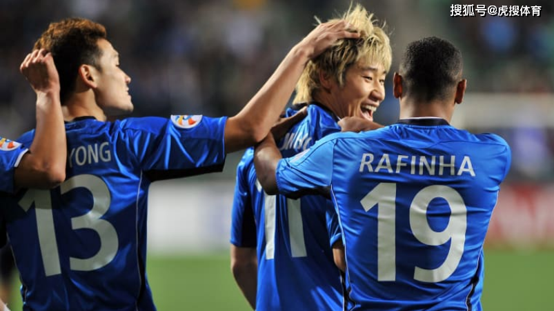 亚博体育-关于费城76人训练开放日，今晨调整名单引欢呼，亚冠在即，身体对抗强度拉满的信息-亚博体育